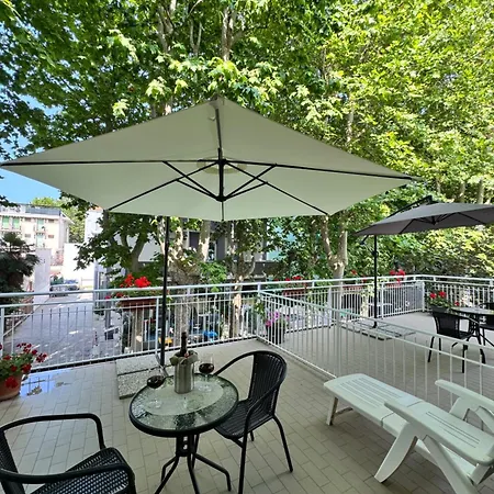 Hotel Blue Loft 3*