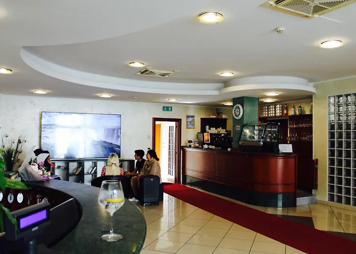 Blue Loft 酒店 切塞纳蒂科